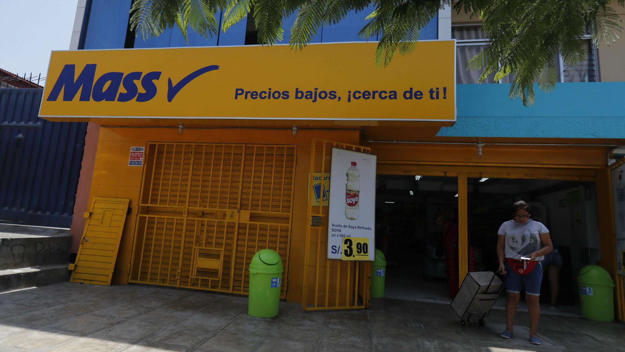 Los formatos de descuento están tomando por asalto el retail alrededor del mundo. Y los consumidores son los más felices. (Foto: USI)