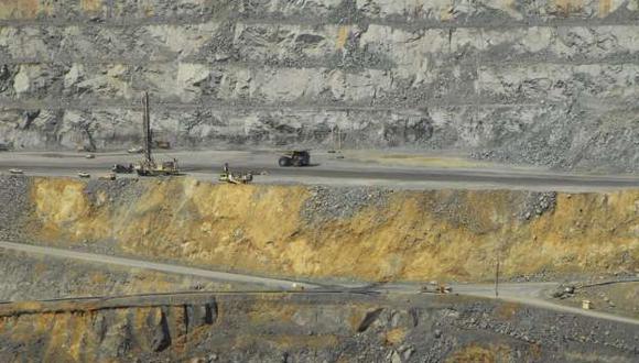 Newmont ofrece 16.9 mil millones de dólares por el principal productor de oro de Australia, Newcrest. (Foto: Reuters)