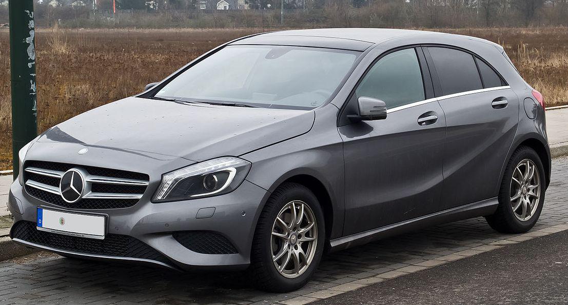 Mercedes-Benz, unidades llamadas a revisión.