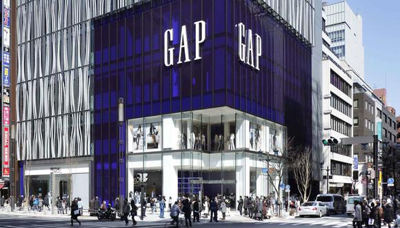 El pasado setiembre, Gap ya había eliminado unos 500 puestos en oficinas para ahorrar dinero y a finales de enero tenía en todo el mundo unos 95,000 empleados, pero la mayoría de ellos se encuentran en tiendas y no en su sede corporativa.