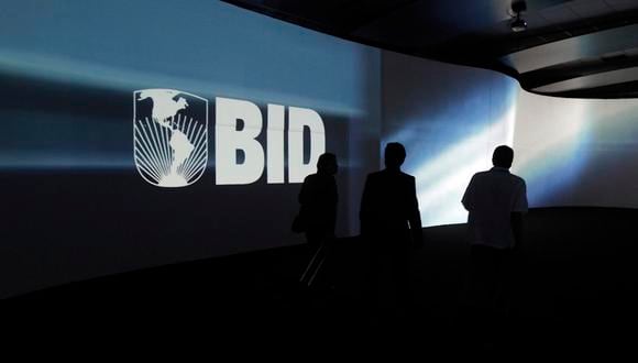 El BID considera que la transformación digital representa “una oportunidad única” que favorece “la recuperación económica inclusiva y sostenible”.