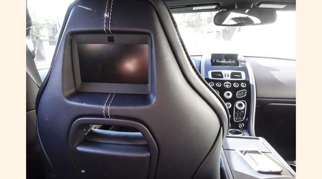 Me duele decirlo. Y recordemos que este es un aire muy enrarecido: la mayoría de la gente estaría encantada con la oportunidad de manejar, y por supuesto tener, un auto tan adorable. Pero si uno gastará US$ 220,000 en un auto deportivo práctico, debería s