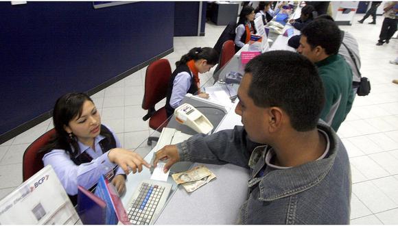 Bancada de Podemos Perú busca congelar por cuatro meses todo tipo de deudas de personas naturales.