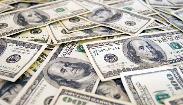 FOTO 16 | 16. Constantemente te estás superando. Tener una educación superior puede determinar muchas cosas, pero no si serás millonario o no. Bill Gates dejó la universidad, pero eso no lo ha detenido. Personas millonarias como Mark Zuckerberg y Jeff Bezos tampoco han dejado que este hecho los detenga para seguir aprendiendo y obteniendo nuevas habilidades.

¿Tienes estas características? Salud por ti, futuro millonario.