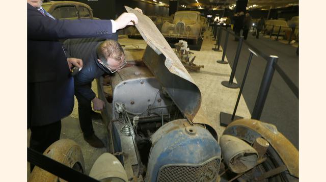 El descubrimiento es considerado como el equivalente automotriz al hallazgo de la tumba de Tutankamón. Aquí el motor del Sandford Type S Cyclecar. (Foto: AP)