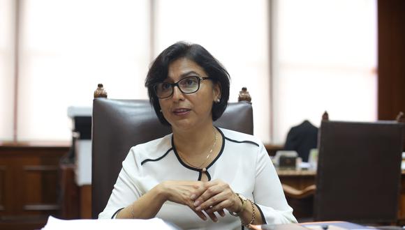 La ministra Sylvia Cáceres aseguró que el anuncio del aumento de la remuneración mínima "no es un tema nuevo". (Foto: GEC)