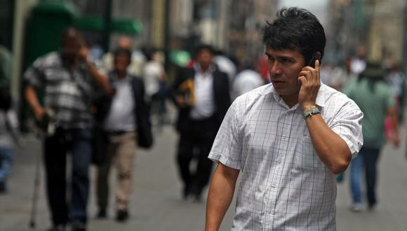 Se podría ampliar la competencia en el mercado de la telefonía móvil. (Foto: Andina)