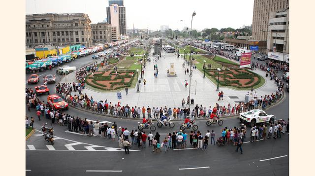 Según la Cámara Nacional de Turismo (Canatur) la no inclusión del Perú en la ruta del rally Dakar 2015 significó unos 7,000 visitantes extranjeros menos.