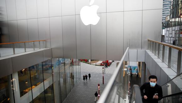 Stacy Rasgon, analista de Bernstein, dijo que los problemas de Apple probablemente también signifiquen que se venderán menos chips en toda la industria de dispositivos móviles. (Foto: Reuters)