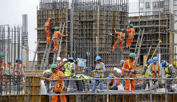 En junio los sectores no primarios, como construcción, habrían reportado un menor dinamismo. (Foto: USI)<br>