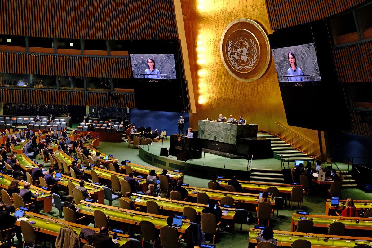 UN General Assembly overwhelmingly deplores Russian invasion of Ukraine
