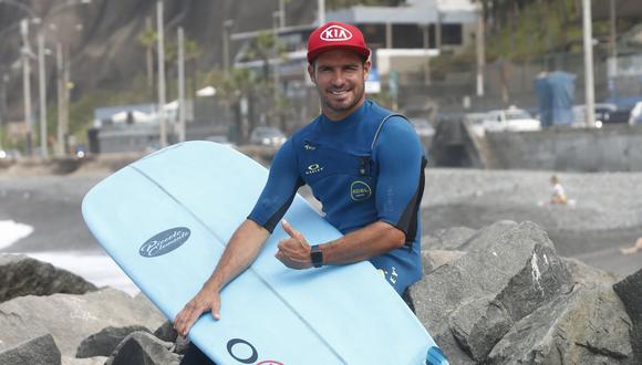 Piccolo Clemente, campeón mundial de Longboard Surf. (Fotos: Piko Tamashiro)