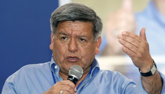 César Acuña dice que Congreso busca “un montón de pretextos” para no aprobar adelanto de elecciones