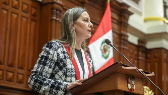 María del Carmen Alva dijo que se postergó el debate hasta el 4 de noviembre por pedido de las bancadas. Foto: Congreso