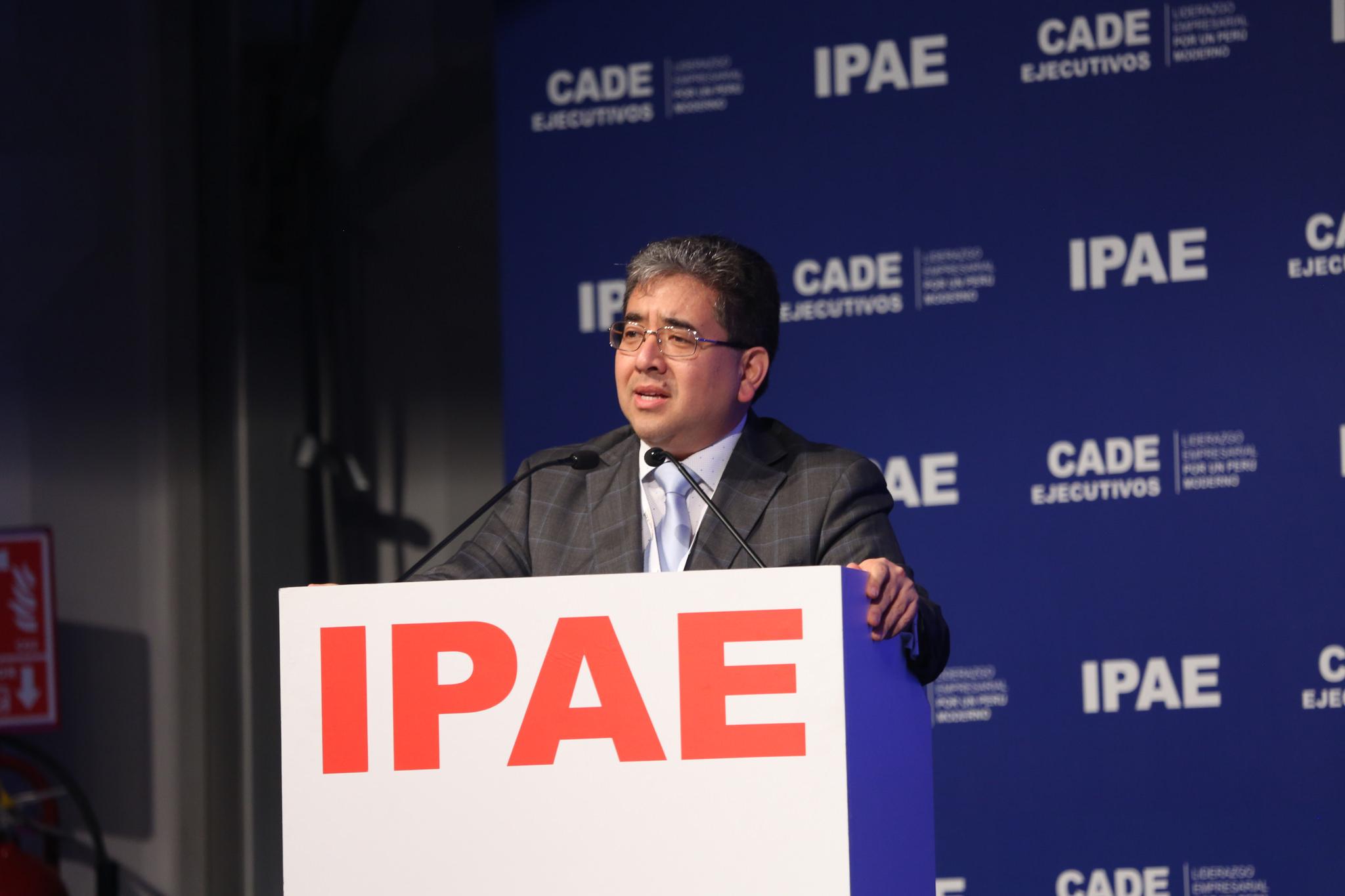 El contralor Nelson Shack formó parte de los participantes en la primera jornada de la CADE 2018. (Foto: CADE 2018)