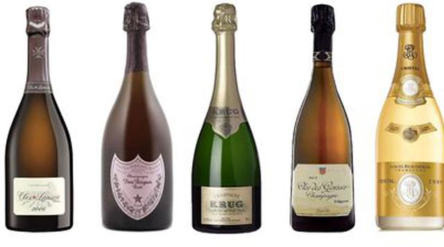 Pero para obtener todo su sabor y delicadeza, olvídese de la copa en forma de flauta. Krug creó una copa de cristal especial llamada Joseph, con una forma a medio camino entre una copa tipo flauta y una de vino, pero cualquiera con forma de tulipán servir