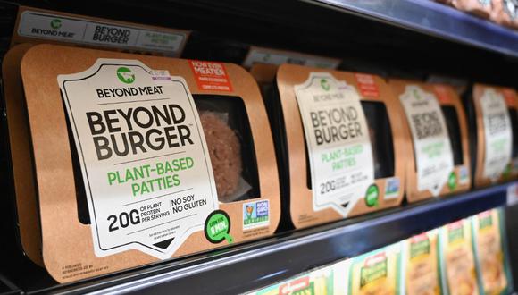 Fundada en el 2009, Beyond Meat se benefició durante un tiempo en la Bolsa de Nueva York de la creciente popularidad de los productos de origen vegetal. (Photo by Angela Weiss / AFP)