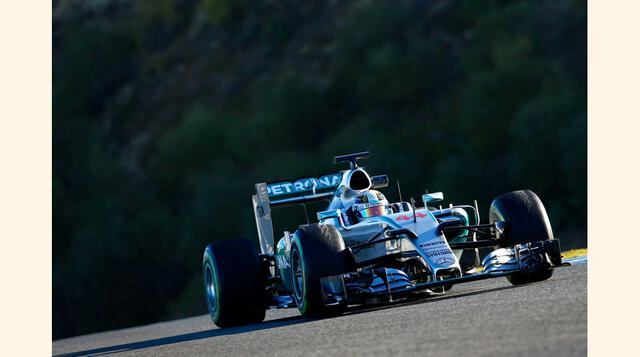 Mercedes. La marca alemana regresó a la F1 con un equipo oficial en el 2010 luego de décadas de ausencia. Actualmente su escudería es la campeona de la categoría y es el proveedor de motores de otros 3 equipos. La encuesta le otorgó el noveno lugar con un