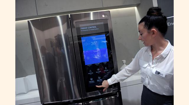 La tecnología evoluciona a cada segundo, y si ayer se hablaba de teléfonos con Internet, hoy los protagonistas son los aparatos inteligentes y la impresión en 3D.