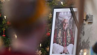 Benedicto XVI siempre será recordado por renunciar al papado