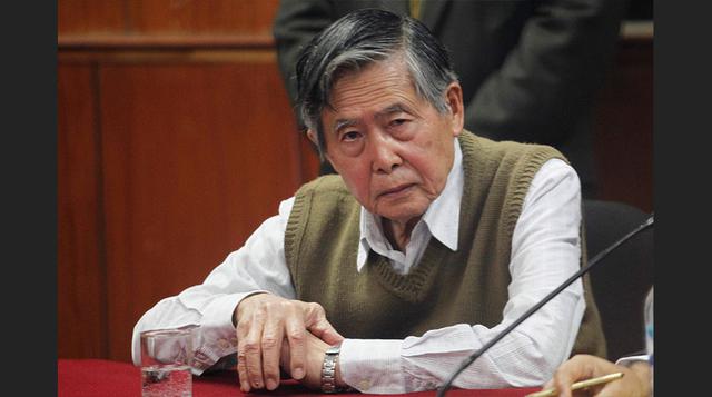 Perú, 2000. Alberto Fujimori. Incapacidad moral permanente.