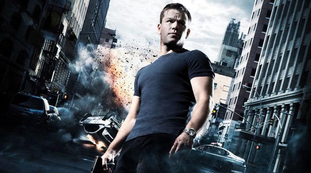 En la cuarta entrega de esta saga Jason Bourne, Matt Damon vuelve a ponerse en la piel de agente que sufre amnesia. En esta ocasión, el director de la CIAle acusa de querer revelar información clasificada.