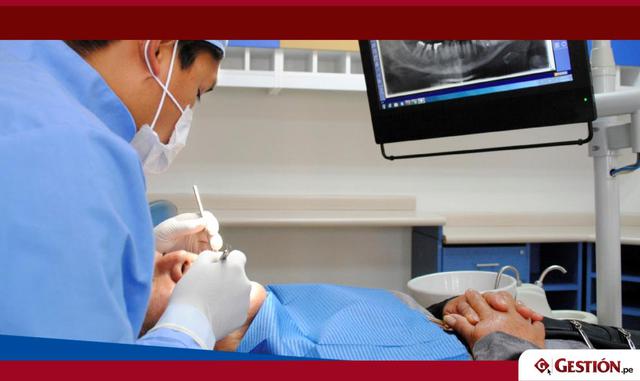 Puesto 1. Los recién egresados en Estomatología de la Universidad Peruana Cayetano Heredia perciben una remuneración de S/ 2,466.