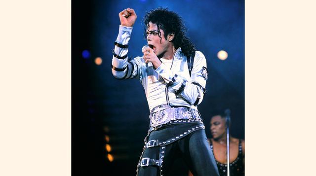 1. Michael Jackson. El rey del pop ocupa el primer lugar de la lista con ingresos en el 2013 por US$ 160 millones. Principalmente por los derechos de sus canciones para dos espectáculos del Cirque du Soleil. (Foto: Fanpop)