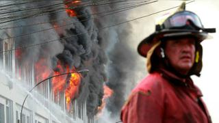 MTPE exhorta a brindar permisos y facilidades a los bomberos