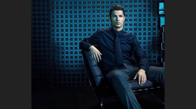Pero el alma de emprendedor de CR7 no se satisface solo con su imagen. El futbolista también cuenta con su propia línea de trajes, colonias, camisas, calzado, ropa interior y hoteles (en construcción).