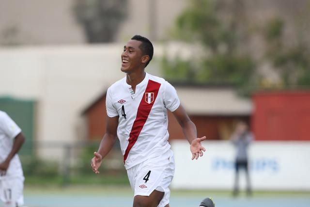 Foto 7 | En el mediocampo juega Renato Tapia. El volante del Feyenoord holandés vale € 3 millones actualmente. En 2015 su cotización era de € 800,000. (Foto: GEC)