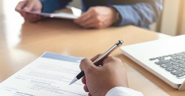 FOTO 3 | Reglas de una entrevista laboral: 3- Asistir preparado (Foto: iStock)