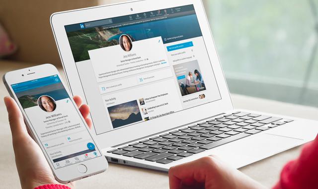 FOTO 8 | El segundo consejo es expandir tu visibilidad. La técnica para expandir la visibilidad con un mínimo esfuerzo se llama "espera por ella siendo relajado”. Con eso, me refiero a reutilizar y reutilizar el contenido que ya tienes disponible. Esto amplifica su mensaje y brinda consistencia de marca, comunicando diferentes formas del mismo contenido de formas distintivas a los miembros de su comunidad de marca.