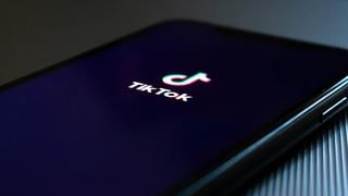 Senadores republicanos aprueban planes para desinversión de TikTok en EE.UU.