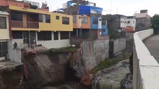 Lluvias en Arequipa ocasionan derrumbe de muro y pone en riesgo de colapso a viviendas