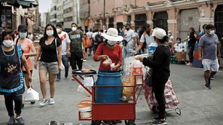 Un 71% de limeños utiliza la mascarilla, pero solo el 37% sigue las normas de aforo