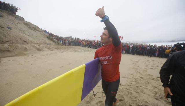 El público que acudió a Punta Rocas vivió  una fiesta junto a Benoit Clemente, que se impuso con un puntaje de 19.13 sobre 11.73 en la definición de la modalidad. (Fotos: Alessandro Currarino / GEC)