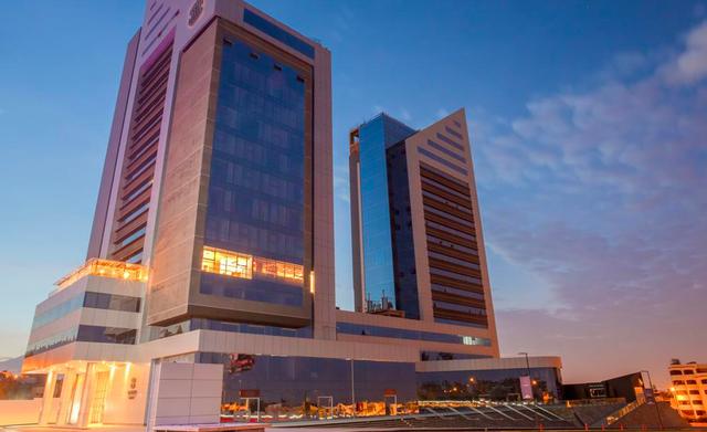 El Sonesta Arequipa brinda un servicio de cuatro estrellas y tiene 100 habitaciones disponibles para sus visitantes. (Foto: booking)