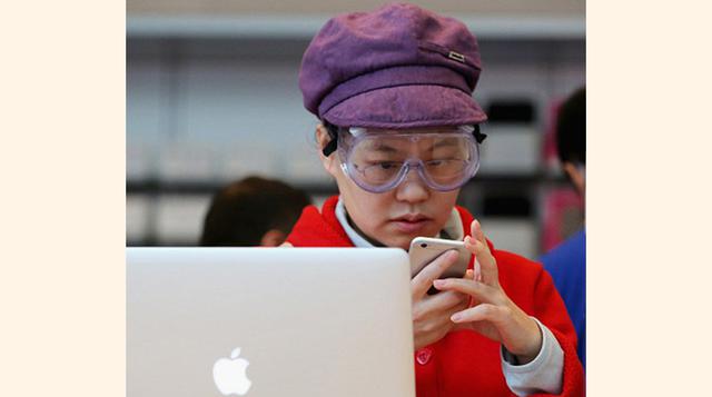 Indicadores del Imperio de la Ley. La Protección de los derechos de propiedad sigue erosionando al índice del país, mientras las multinacionales extranjeras se sienten presionados para transferir su propiedad intelectual para hacer negocios en China. Ocup