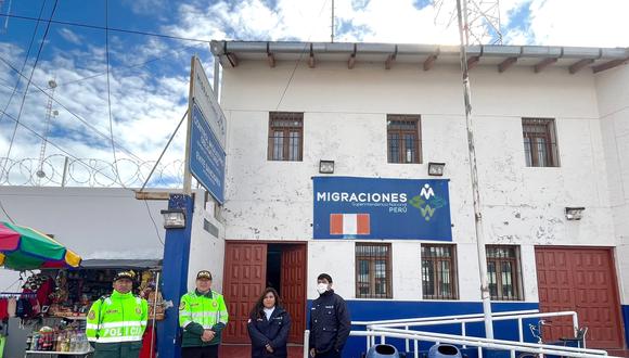 Reanudan las actividades de control migratorio en el Puesto de Control Fronterizo Desaguadero, en Puno. (Foto: @MigracionesPe)