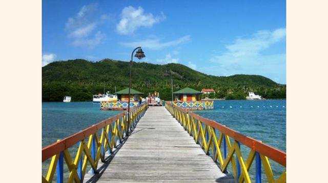 Providencia, Departamento de San Andrés y Providencia, Apodo de la Isla de Providencia: el mar de los siete colores. Todo lo que necesitas en realidad para disfrutar de la experiencia por antonomasia de la isla es visitar el Parque Nacional Natural Old Pr