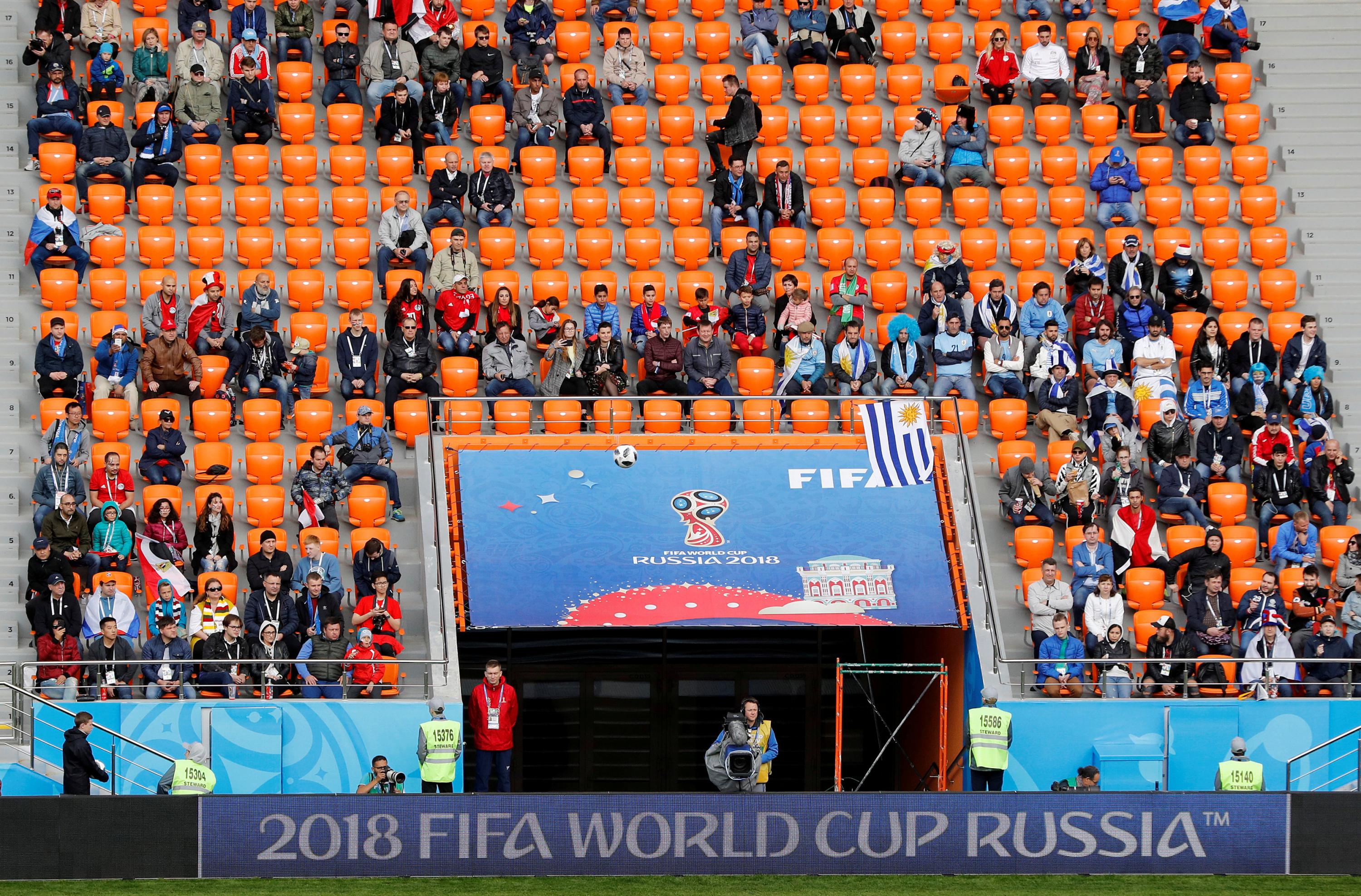 El estadio Ekaterinburg Arena, en Ekaterimburgo, Rusia. Se ve vacío en el encuentro entre Uruguay y Egipto. (Foto: Reuters)