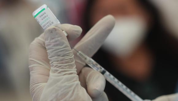 Unas 500,000 dosis adicionales contra el coronavirus del laboratorio chino Sinopharm llegarán a Perú la próxima semana. (Foto: GEC)