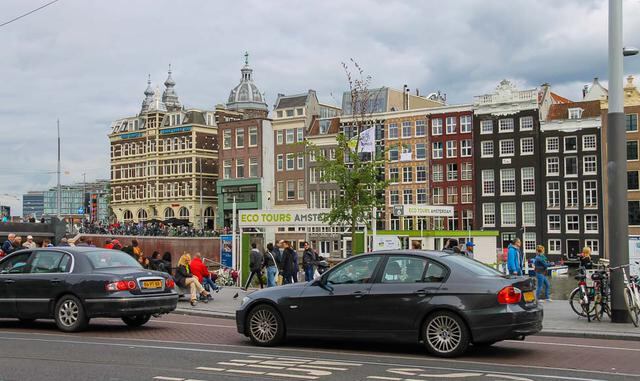 Ámsterdam, Países Bajos. Ámsterdam combina una fuerte cultura financiera, con tecnología, startups y sostenibilidad. Por eso se encuentra en el número 15 del ranking.