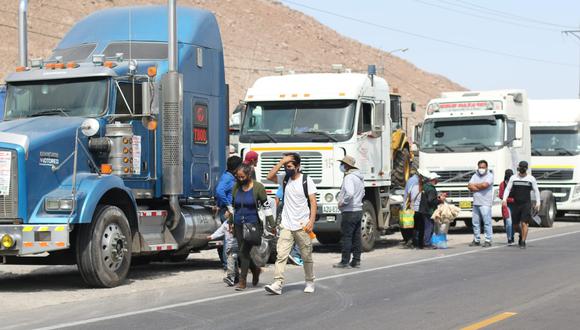 Paro de transportistas de carga y pasajeros. Imágenes desde Arequipa | Foto: Eduardo Barreda