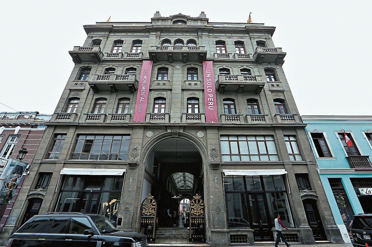 Valor de alrededores. En jirón Constitución, zona donde se ubica ‘Fugaz’, el m2  está valorizado entre US$ 500 y US$ 600. (Foto: Manuel Melgar)