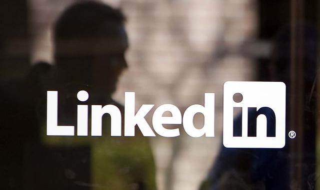 FOTO 10 | 10. Es alguien raro, molesto o ambas cosas. ¿Por qué va a aguantar a alguien que no conoce de la nada y que tampoco aguantaría en, por ejemplo, un bar?