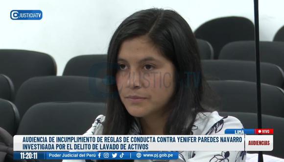 Yenifer Paredes trató de hablar en la audiencia, pero el juez rechazó su pedido. (Justicia TV)