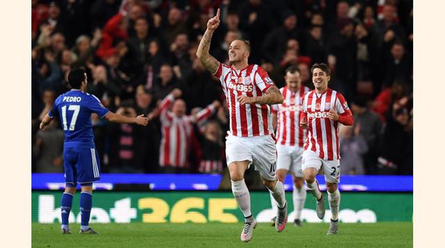 Stoke (9): Erik Pieters, Marc Muniesa, Joselu, Ibrahim Afellay, Giannelli Imbula, Dionatan Teixeira, Philipp Wollscheid, Bojan y Jakob Haugaard.