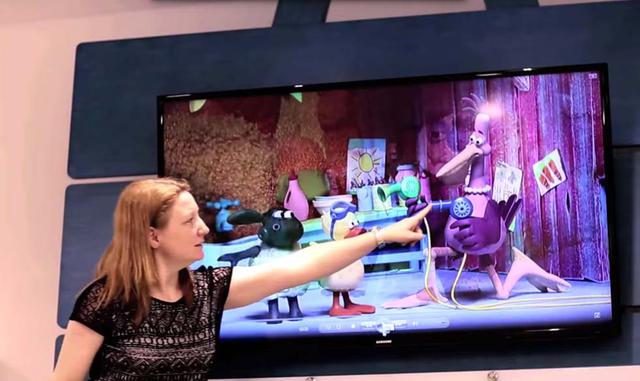 BBC Learning English. La BBC siempre ofrece servicios diversos a través de sus canales de video. Las clases de inglés son uno de los principales atractivos y cuenta con más de 365.000 seguidores. También se apoyan de personajes y programas que transmiten 